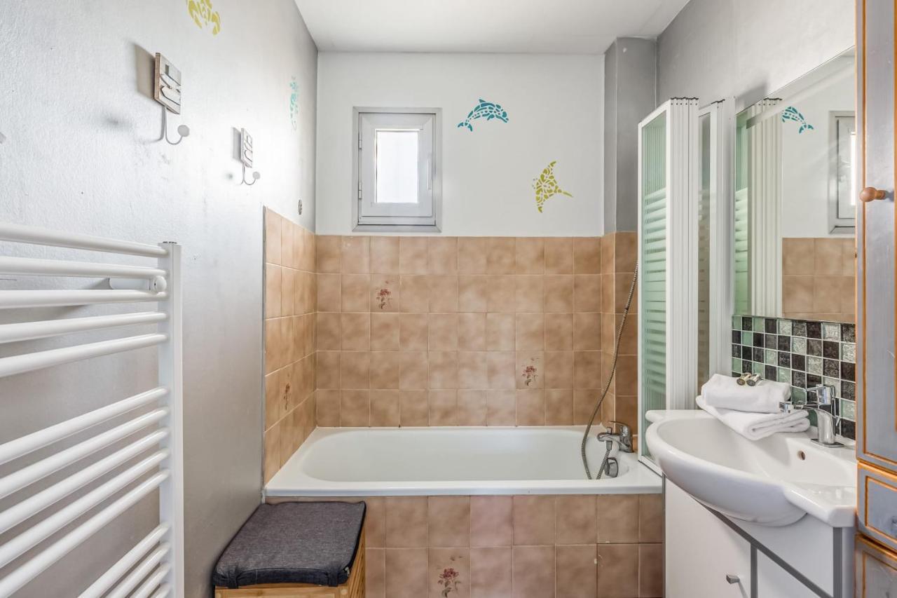 Appartement Paroco - Welkeys กาบูร์ก ภายนอก รูปภาพ